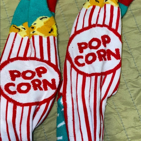 Movie Theater Pop Corn Socks - Picture 5 of 5